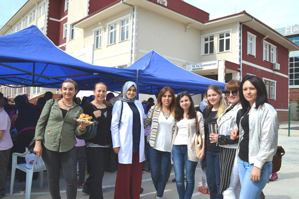 75. Yıl Cumhuriyet’te kermes