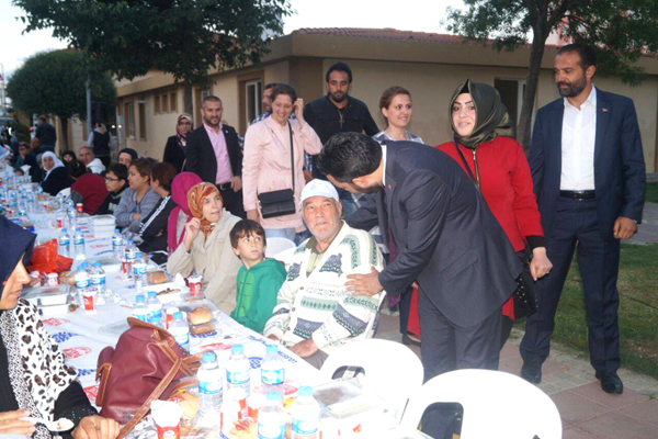 KIPTAŞ 1’de ilk iftar heyecanı