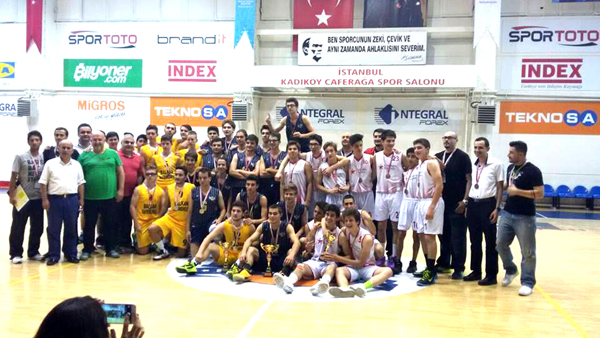 Akademi Basketbol İstanbul ikincisi