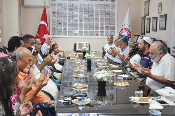Kadir Baran dualarla yad edildi