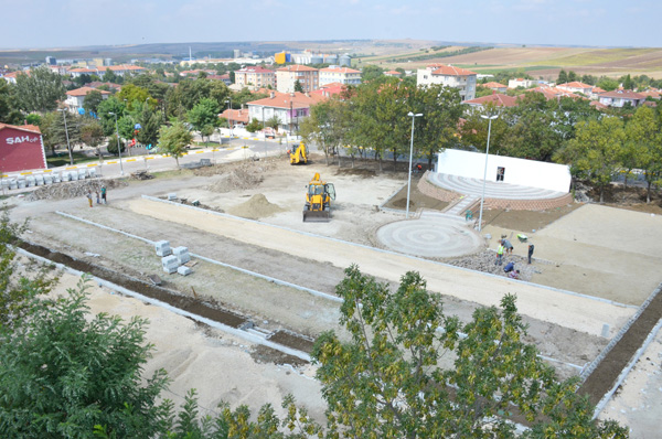 Değirmenköy festival alanı yenileniyor