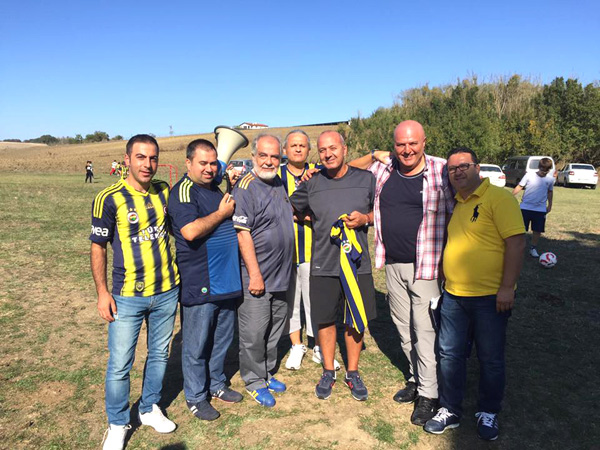 Fenerbahçeliler piknikte buluştu