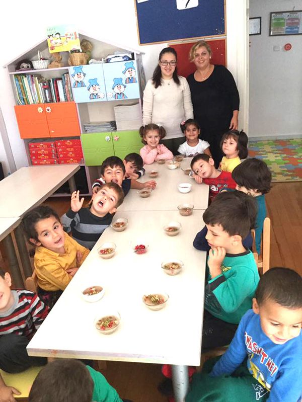 Yıldız Çocuk Evi’nde Aşure Günü