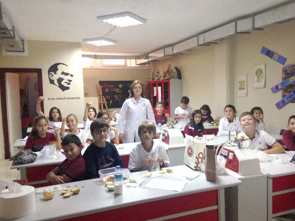 Besin içeriklerini test ederek gözlemlediler