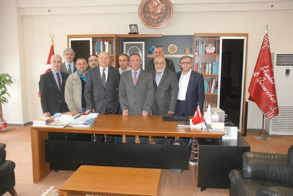 SİAD: Sayın Rektörümüz iyi ki varsınız