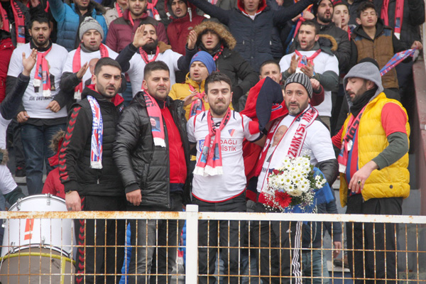 Kasaba: Düzcesporlu taraftarlarla sorunumuz yoktur