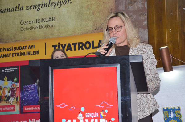Suna Göçengil’den referandum yorumu