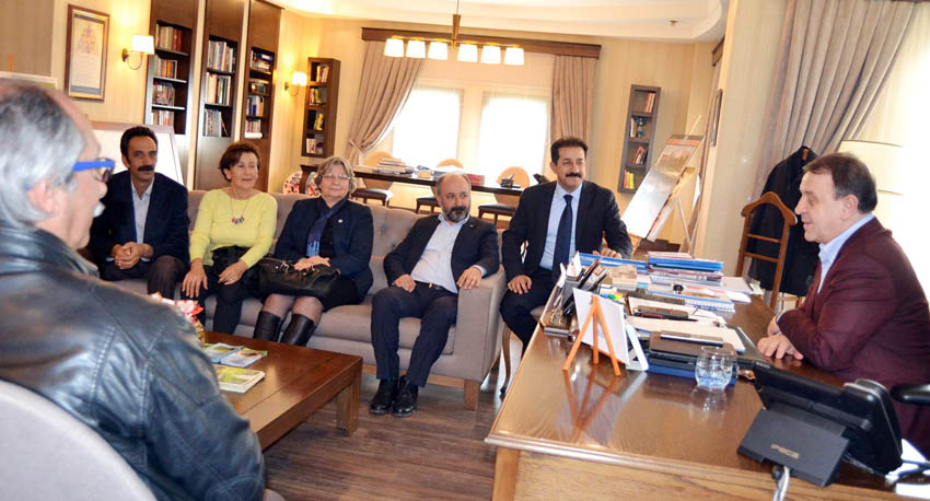 Hayırcılar, Işıklar’ı ziyaret etti