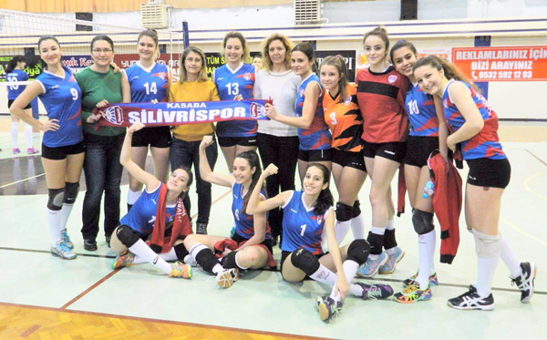 Silivrisporlu voleybolcular Play-Off için hazır