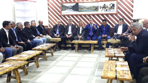 Güllücelilerle görüş alışverişi