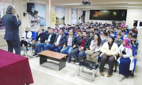 İmam Hatip öğrencileri hekİmliği tanıdı