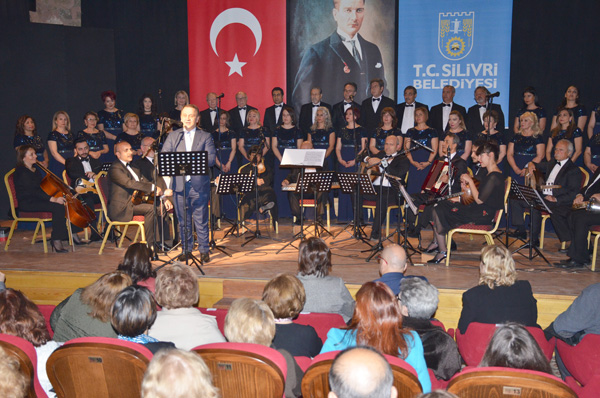 Nevbahar Korosu’ndan muhteşem konser