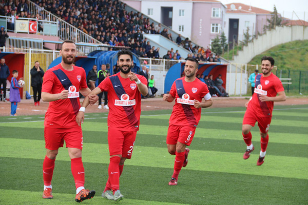 Silivrispor, Manisa’da kampa girdi