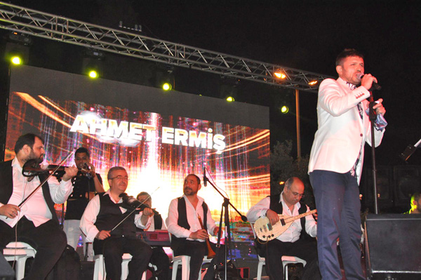 Ahmet Ermiş’in ilk açık hava konseri