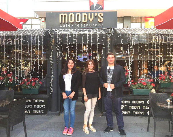 Büyük Finale Yakışan Büyük Mekân; Moody’s Cafe!