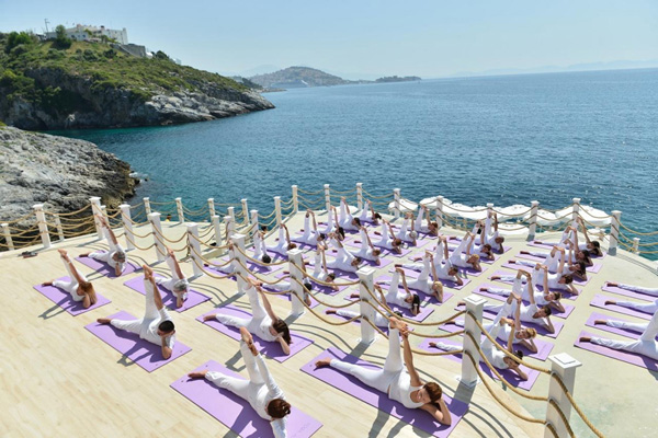 Antalya’da sağlık, spor, huzur dolu yoga tatili