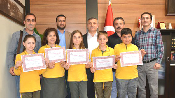 Pilot okul Turgut Reis’ten Ay’a ziyaret