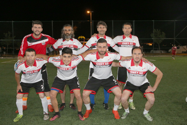 Şampiyon Karmaspor oldu