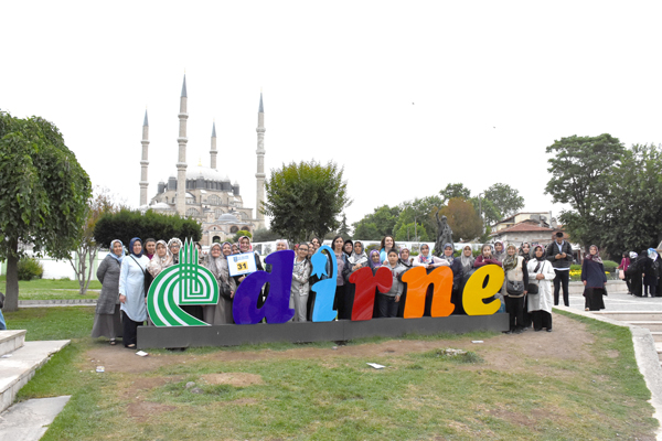 Silivrili kadınlar Edirne’ye sevgi götürdü