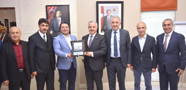 Kalko, bakan ve vekilleri ağırladı