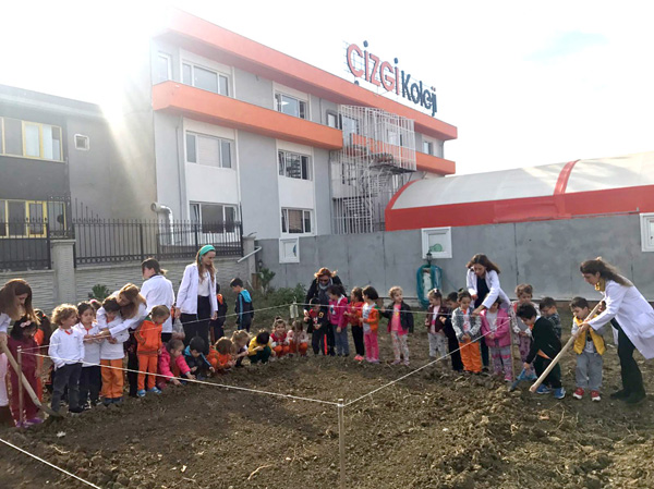 Çizgi öğrencileri tarımı yaşayarak öğrenecek