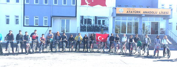 Cumhuriyet için pedal çevirdiler