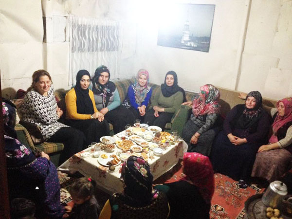 Kadınlara özel Sohbet Evi