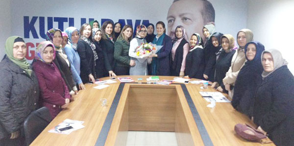 AK Kadınlar yönetimi toplandı