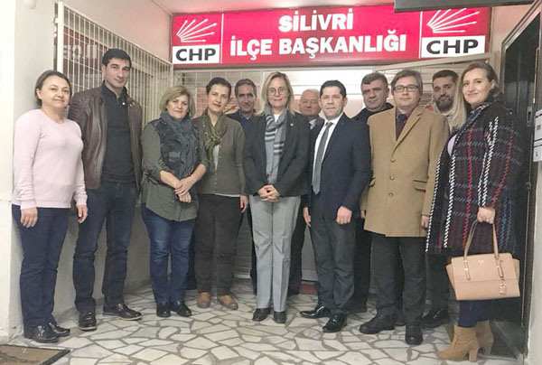 Göçmenler’den CHP’ye ziyaret