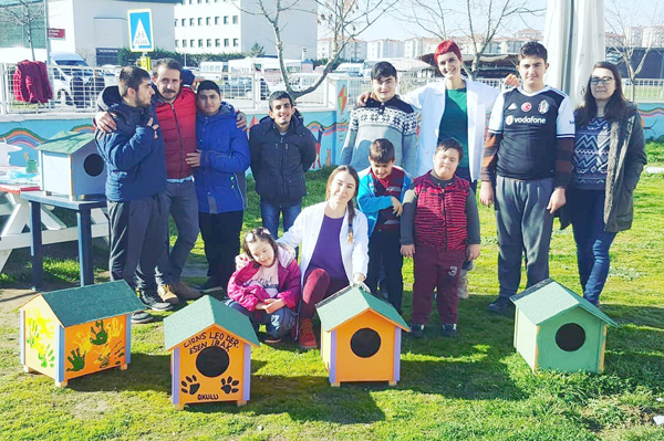 “Miniklerin ısıttığı patiler” projesi öğrencilere hayvan sevgisini aşılayacak