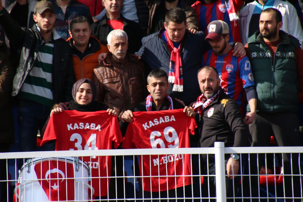 Kasaba’dan Bozo ailesine en anlamlı hediye