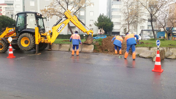 Konutlar’da refüj çalışması