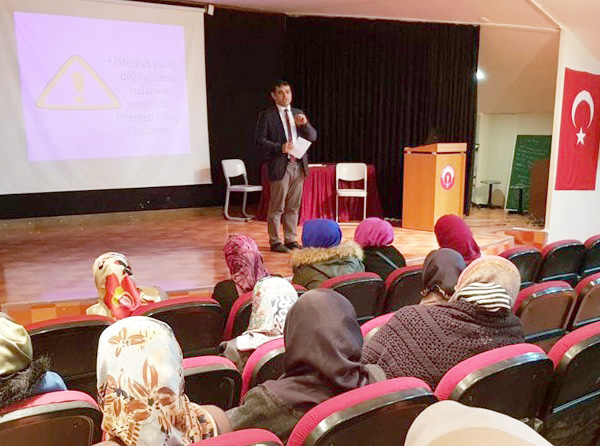 Velilere Teknoloji kullanımı ve zararlı alışkanlıklar semineri
