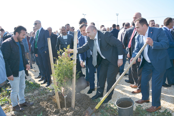Hakan Çalışkan anısına koru oluşturuldu