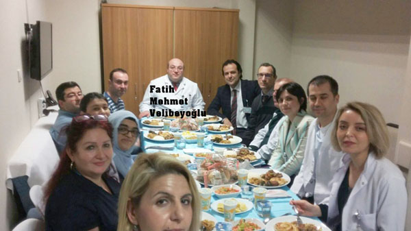Velibeyoğlu’ndan hastane çalışanlarına moral yemeği
