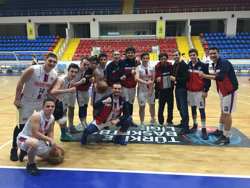 Basketbolda Silivrispor finallerde 62-46