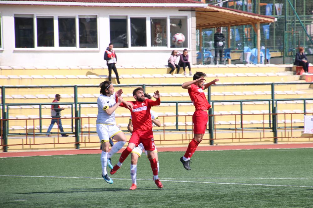 Çatalca, Bayburt’u elinden kaçırdı 1-1