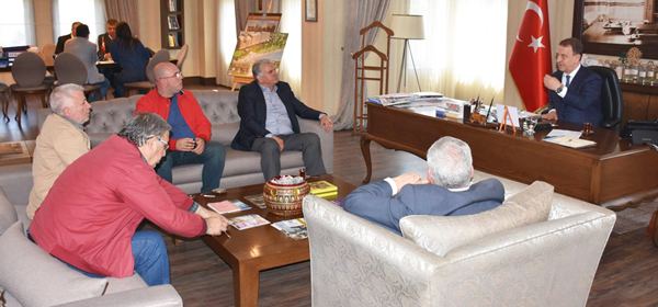 Manastırlılar’dan Işıklar’a ziyaret