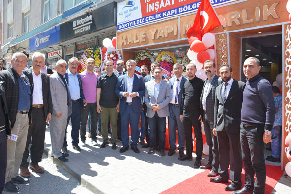 Kale Yapı Mimarlık yeni mağazasıyla Silivri merkezde
