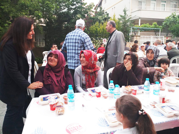 Oruçlarını açtılar, hizmet beklentilerini aktardılar