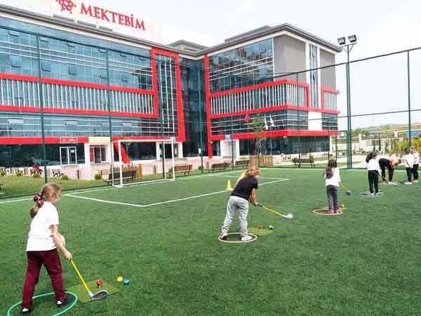 Golf dersleri başladı