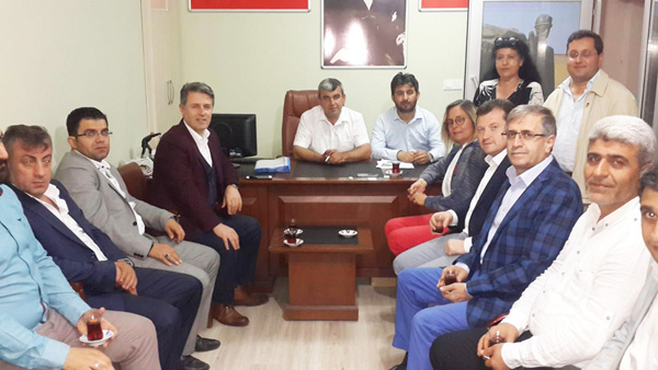 Zonguldaklıların iftarına katıldılar