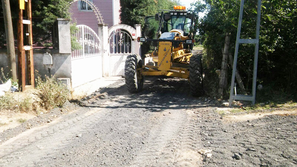 Kavaklı’da yollar  bakıma alındı