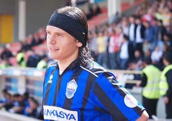 Silivrispor’a tecrübeli stoper