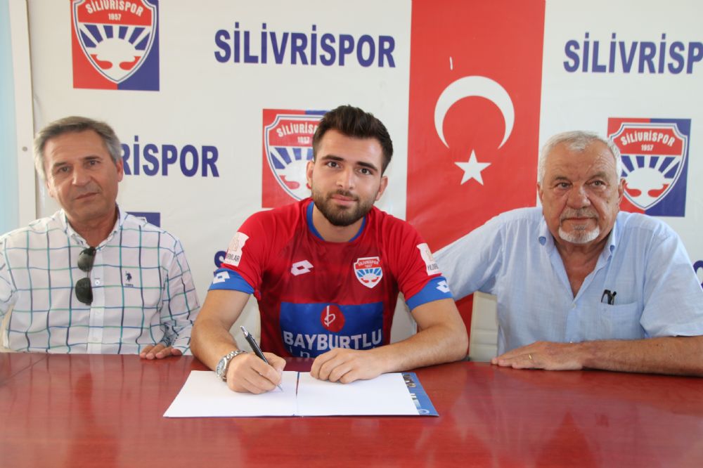 Silivrispor’da genç milli stoper tamam