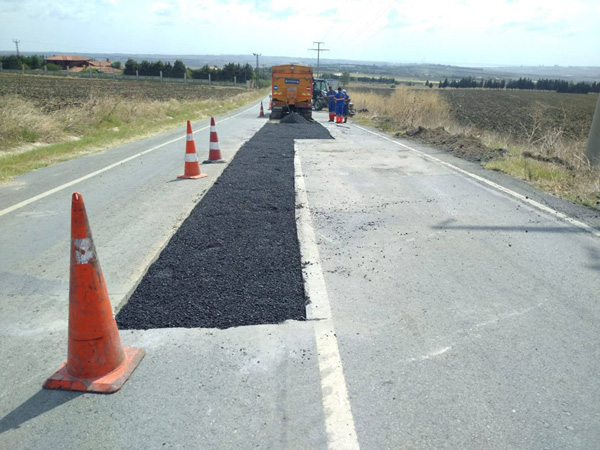 Akören yolu da onarıldı