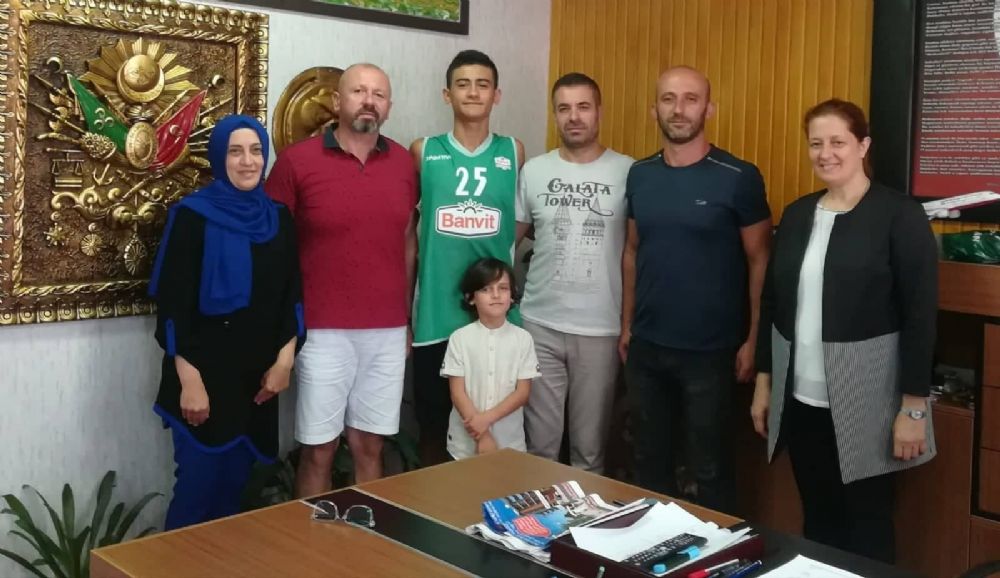 Silivri basketbolu Efe Bektaş ile çağ atlıyor