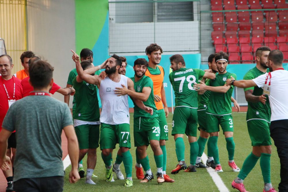 Arnavutköy Belediye 90’da vurdu 1-0