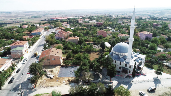 Büyükkılıçlı’da meydan düzenleme çalışmaları