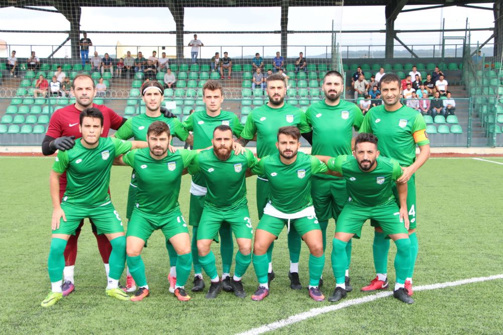 Arnavutköy kolay kazandı 2-0